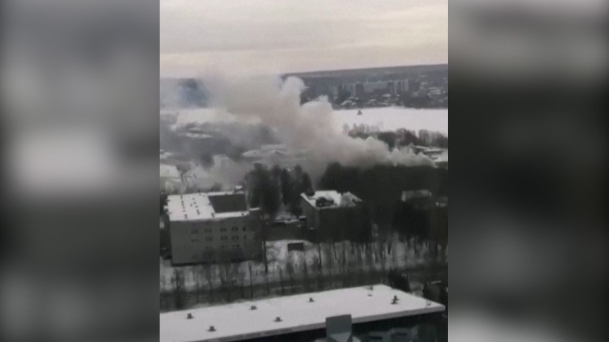 V ruské Kazani hořela akademie tankistů